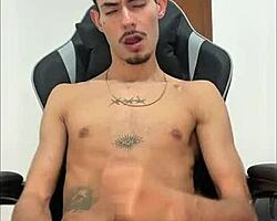 巨屌猛男, 嫩男小鲜肉, 肉棒诱惑, 纤瘦身材, 巨屌, 黑发美女, 青春肉体