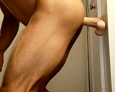 和Lvory White一起18+淋浴小乐趣，超性感